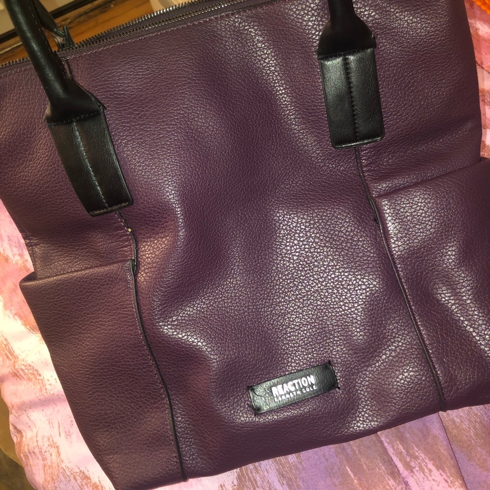 Kenneth Cole Reaction Handbag & Crossbody